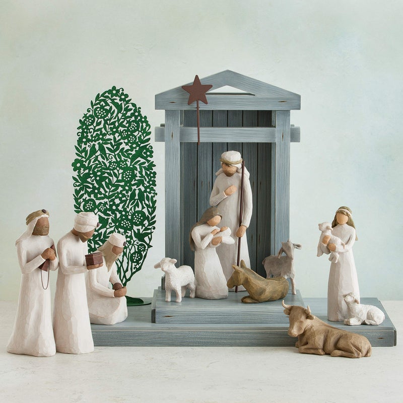 Willow Tree The Three Wisemen, Follow a Star to Find the Light of the World, Set of Walking, Bowing, Kneeling Figures Carrying Gifts for Holy Family, Sculpted Hand-Painted Figures for Classic Nativity - Image 4
